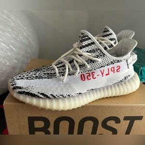 Adidas Yeezy 350 Zebra
